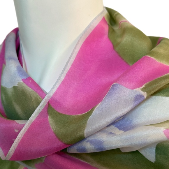 Vintage Vera Neumann Silk Scarf – Pink Floral Watercolour – 10" x 50" - Picture 5 of 8